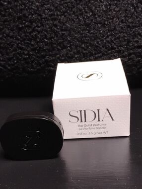 SIDIA Solid Perfume